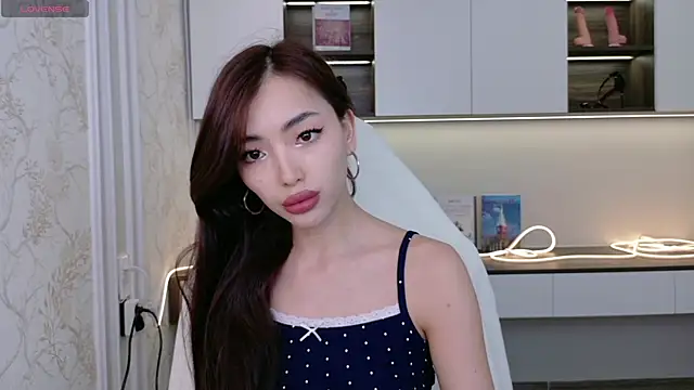 nyxxfire online show from May 2026 03:13:01 AM