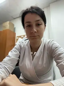 MissElya online show from May 2026 03:07:02 PM