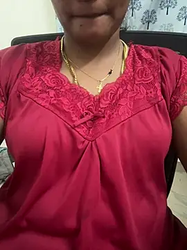 Tamil  Thara003 online show from July 2026 06:52:02 PM