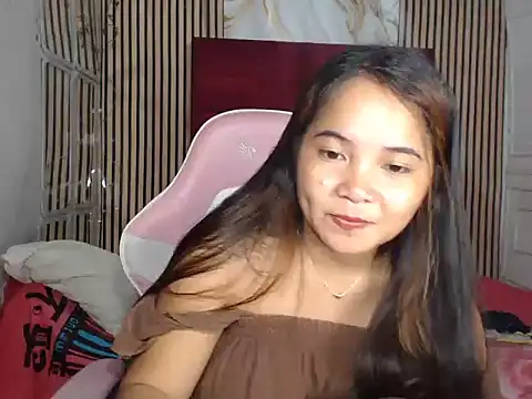 Lenasis online show from June 2026 10:25:01 AM