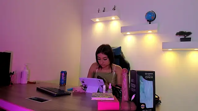 SoftPrincess online show from June 2026 04:34:02 AM