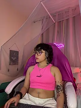 Lusiana   online show from June 2026 11:54:01 PM