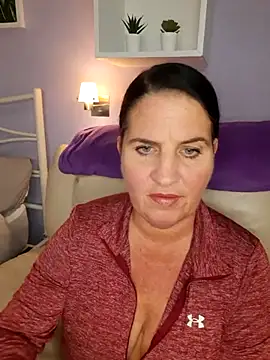 Velvet-Milf online show from May 2026 07:51:02 AM