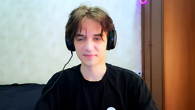 Zombde online show from May 2026 01:17:02 PM