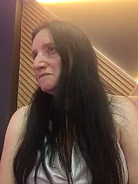 Snapshot of CloeMature chatting on May 2026 11:38:01 PM CloeMature online show from May 2026 11:38:01 PM
