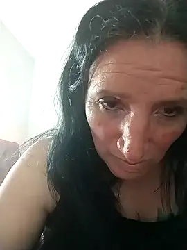 Snapshot of CloeMature chatting on May 2026 03:00:01 AM CloeMature online show from May 2026 03:00:01 AM