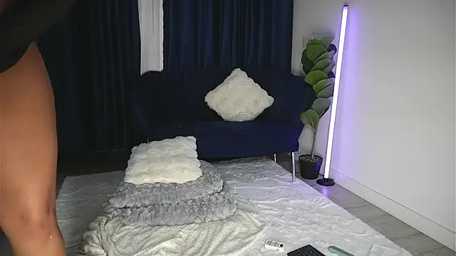 ChrystalCade online show from July 2026 08:59:01 PM