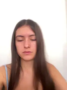 Snapshot of serenaa_velvett chatting on May 2026 07:10:02 PM serenaa velvett online show from May 2026 07:10:02 PM