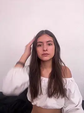 Snapshot of serenaa_velvett chatting on May 2026 07:55:02 PM serenaa velvett online show from May 2026 07:55:02 PM