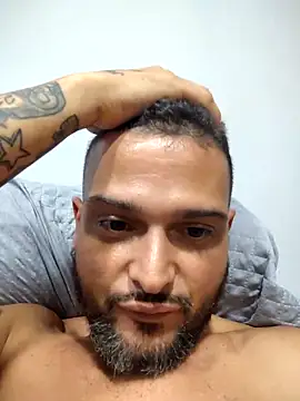 Lucasnono online show from May 2026 02:49:02 AM
