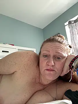 Kellilyn10 online show from June 2026 03:09:02 PM