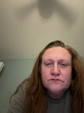 Kellilyn10 online show from May 2026 06:34:01 AM