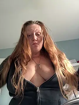 Kellilyn10 online show from May 2026 06:18:01 PM