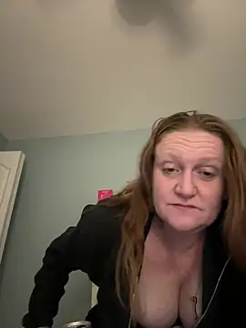 Kellilyn10 online show from June 2026 02:53:01 AM