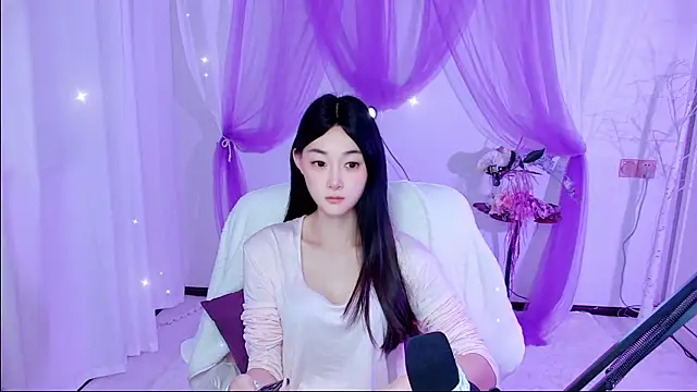 Snapshot of Tili_Lucky chatting on July 2026 01:05:02 AM Tili Lucky online show from July 2026 01:05:02 AM