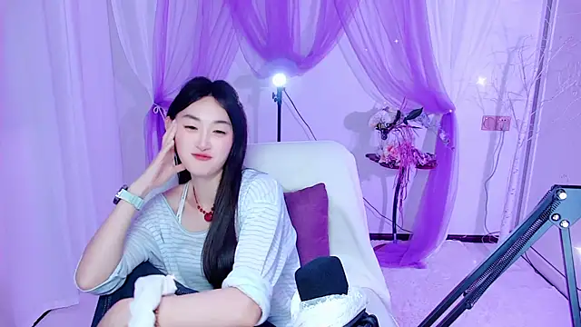 Tili Lucky online show from June 2026 01:09:02 PM