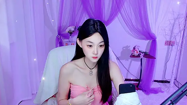 Snapshot of Tili_Lucky chatting on July 2026 01:08:02 AM Tili Lucky online show from July 2026 01:08:02 AM