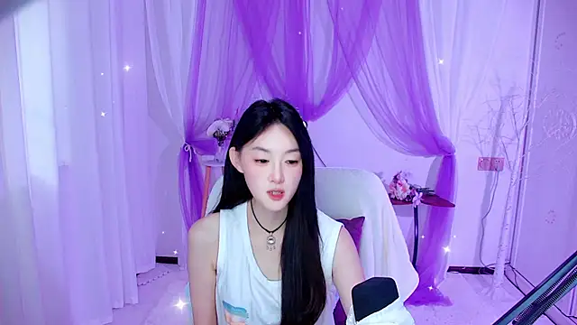 Snapshot of Tili_Lucky chatting on August 2026 01:00:02 AM Tili Lucky online show from August 2026 01:00:02 AM