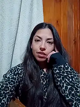 CasiTuya online show from May 2026 02:37:01 AM
