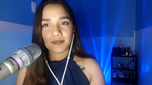 AnneHanacek online show from May 2026 01:01:01 PM