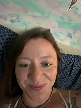MoonlightOutlaws online show from May 2026 04:42:01 AM