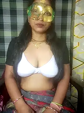 Juli 80 online show from May 2026 07:39:02 AM