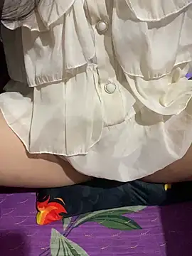 Sweet peachyy online show from May 2026 02:09:01 PM