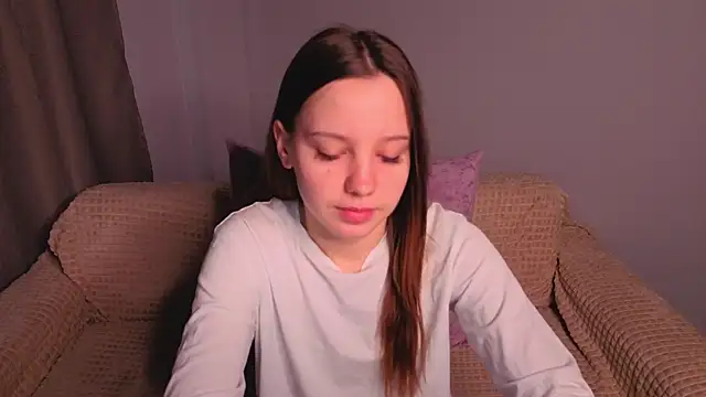 lolytaberry online show from June 2026 01:38:02 AM