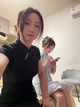 Snapshot of huihui_520 chatting on June 2026 06:07:02 AM huihui 520 online show from June 2026 06:07:02 AM