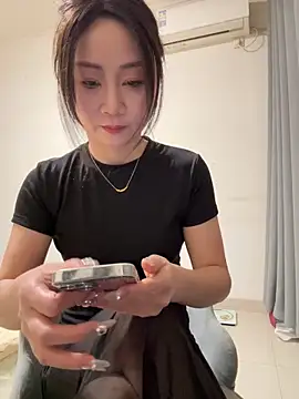 Snapshot of huihui_520 chatting on June 2026 06:14:01 AM huihui 520 online show from June 2026 06:14:01 AM