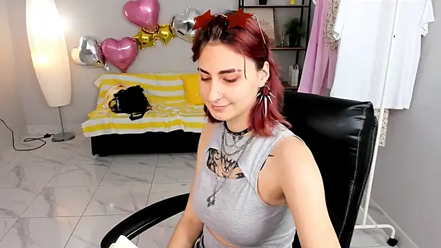Cruela Bena online show from May 2026 11:14:02 AM