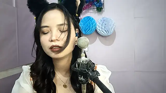 FerminaBoutwell online show from May 2026 09:08:02 AM