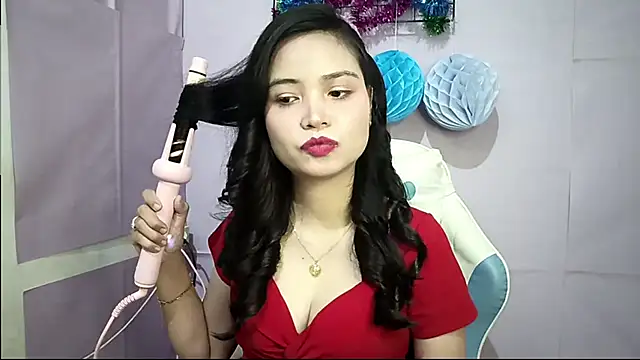 FerminaBoutwell online show from May 2026 01:31:02 PM