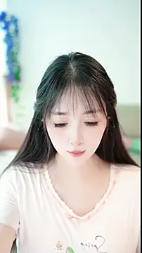 Snapshot of singer-wenwan chatting on May 2026 05:51:02 AM singer-wenwan online show from May 2026 05:51:02 AM