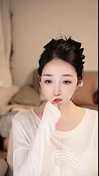 Snapshot of singer-wenwan chatting on June 2026 12:22:01 PM singer-wenwan online show from June 2026 12:22:01 PM