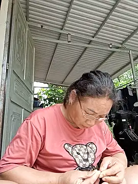 BlueGirlyeah online show from June 2026 07:16:01 AM