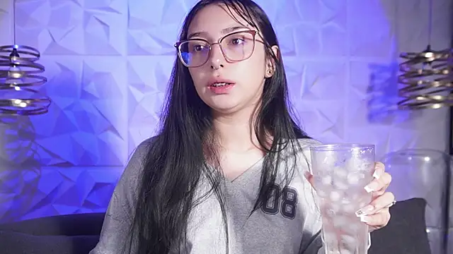 zara bliss online show from June 2026 11:04:02 AM