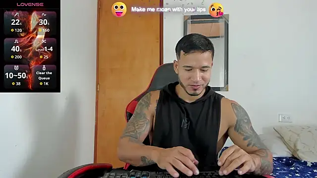 Snapshot of marcuus_rey chatting on May 2026 01:50:02 PM marcuus rey online show from May 2026 01:50:02 PM