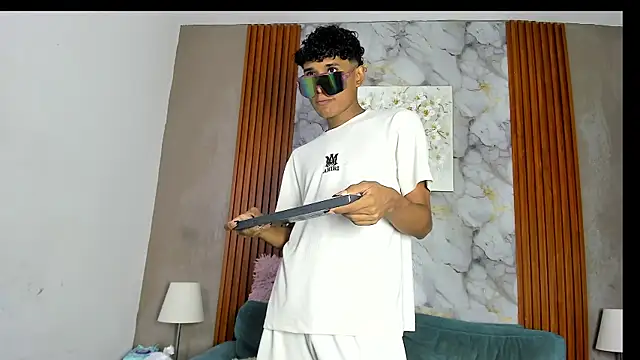BOUL GUYS online show from July 2026 04:19:01 AM