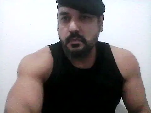 Snapshot of stallony chatting on June 2026 03:17:01 AM stallony online show from June 2026 03:17:01 AM