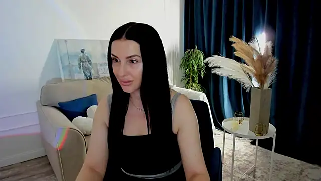 HoneyBlossome online show from June 2026 04:35:02 AM