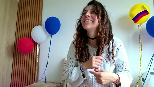 alissonandree online show from June 2026 05:02:02 PM