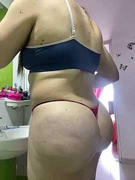 queen silvanna online show from May 2026 02:56:01 PM