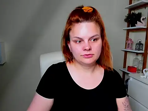 Snapshot of GingerKitten1 chatting on June 2026 05:29:02 AM GingerKitten1 online show from June 2026 05:29:02 AM