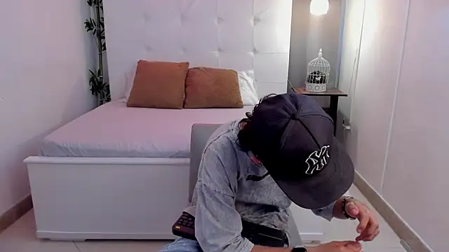 Snapshot of jake_miller__ chatting on June 2026 07:26:02 PM jake miller online show from June 2026 07:26:02 PM