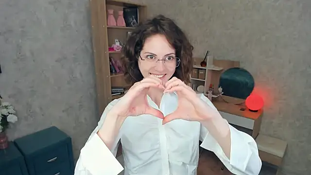Kimasichka online show from May 2026 05:57:01 AM