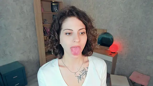 Kimasichka online show from May 2026 05:40:02 AM