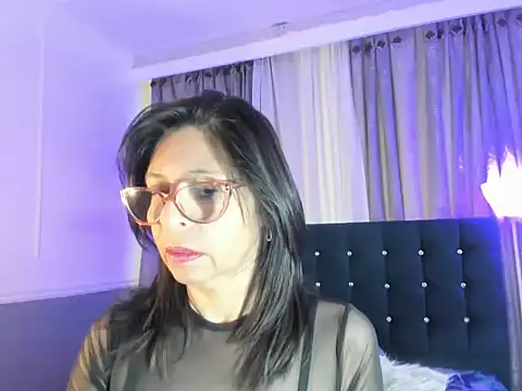 Snapshot of lena_gray chatting on May 2026 12:37:02 PM lena gray online show from May 2026 12:37:02 PM