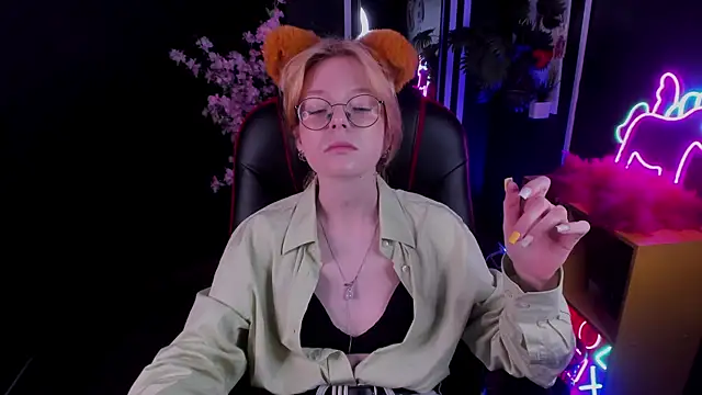 FoxxyyPolly online show from June 2026 05:29:02 AM