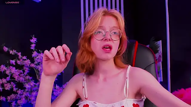 FoxxyyPolly online show from June 2026 05:36:02 AM